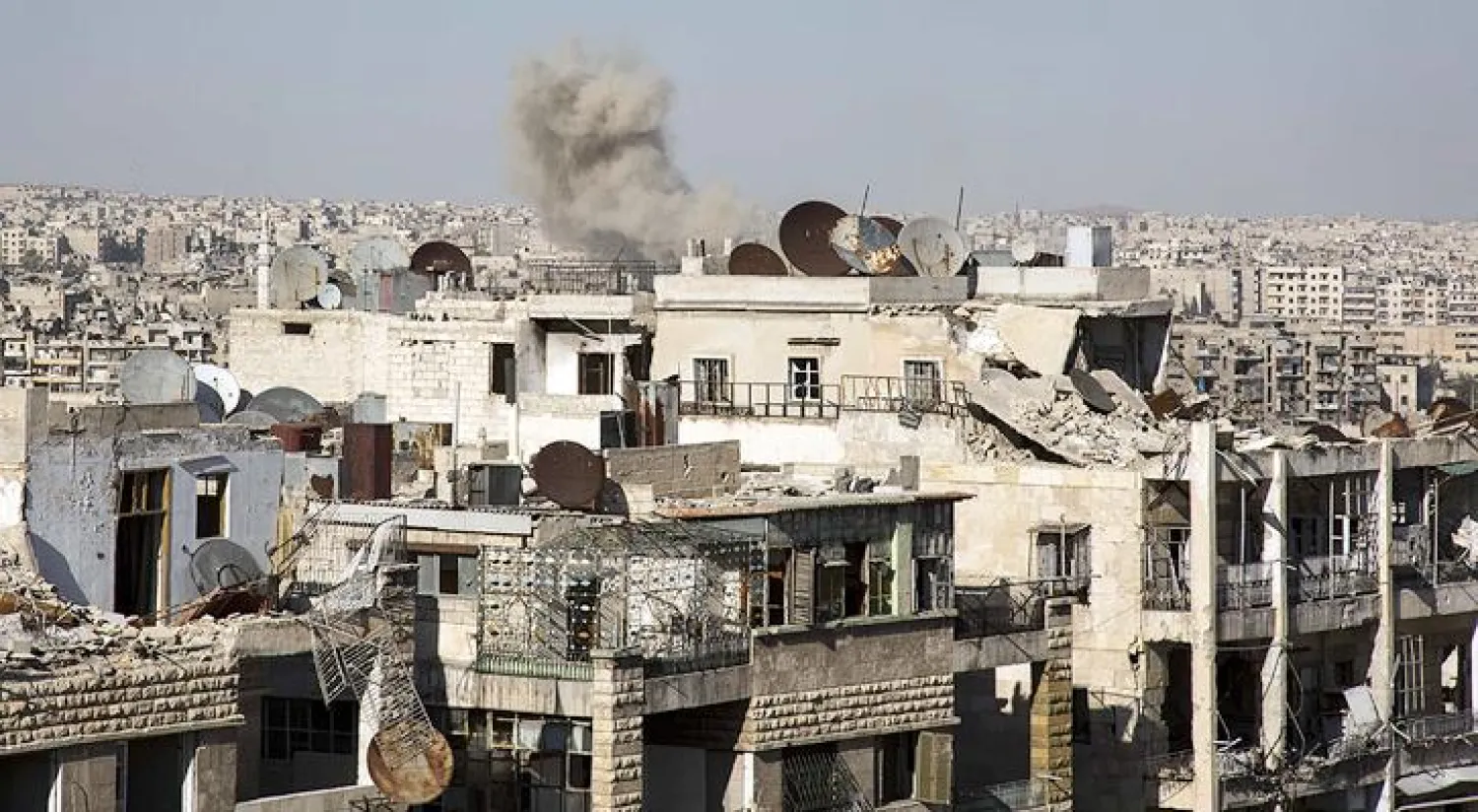 واشنطن تأسف لغارة التحالف التي أوقعت 62 جنديا من قوات النظام السوري