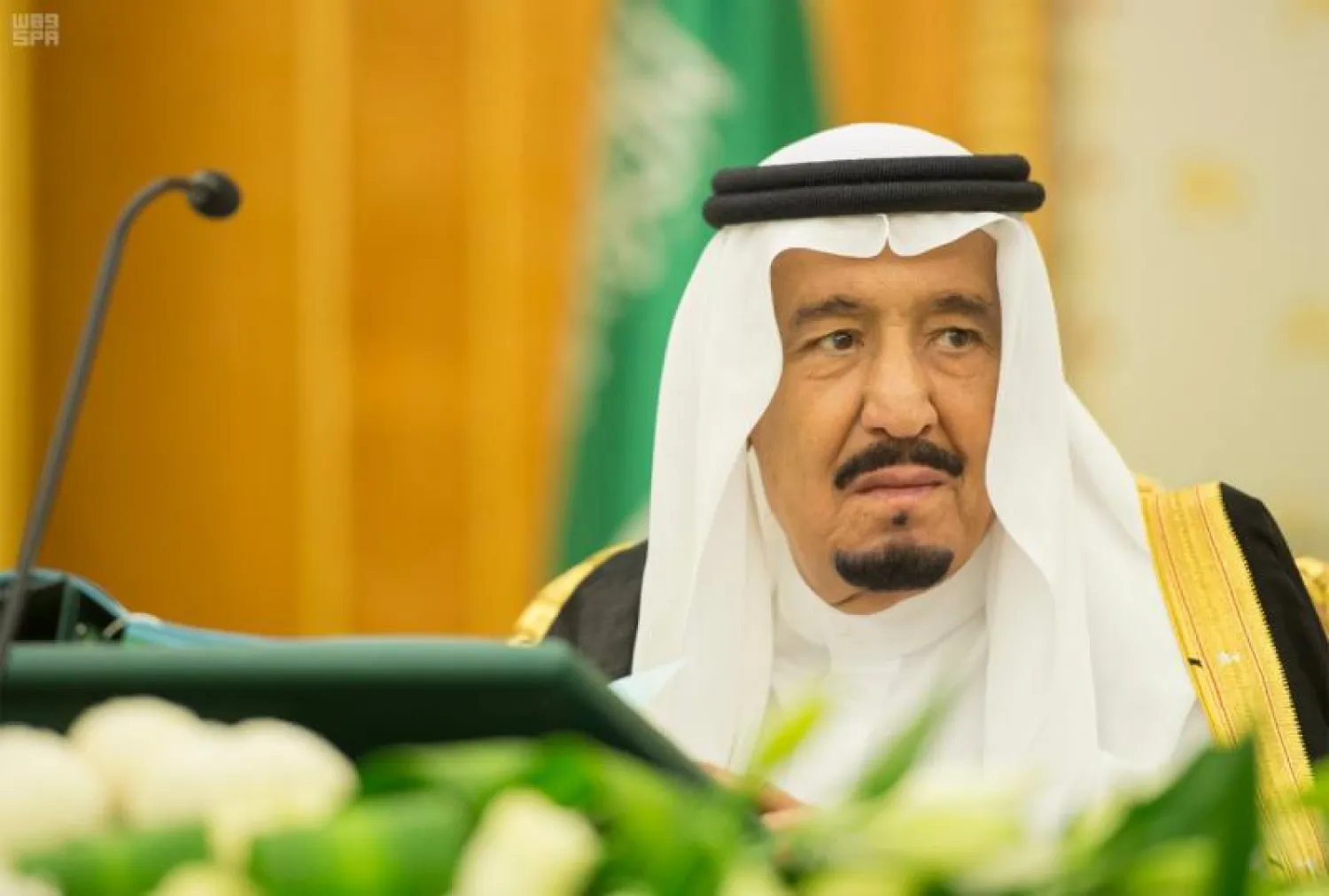 أوامر ملكية سعودية: تخفيض راتب الوزير 20% ومكافأة عضو مجلس الشورى 15%