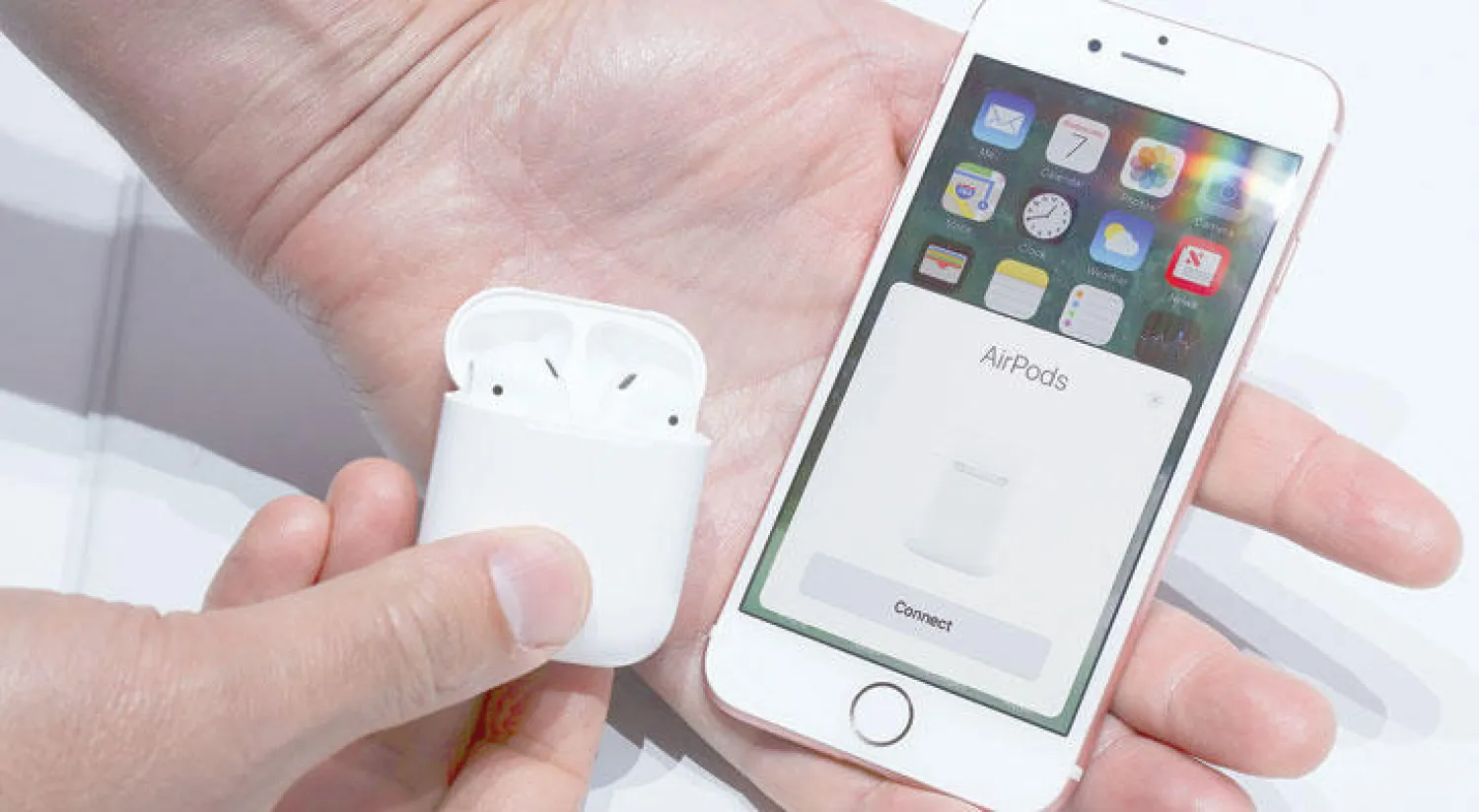 «آيفون 7 و7 بلس».. هاتفان واعدان