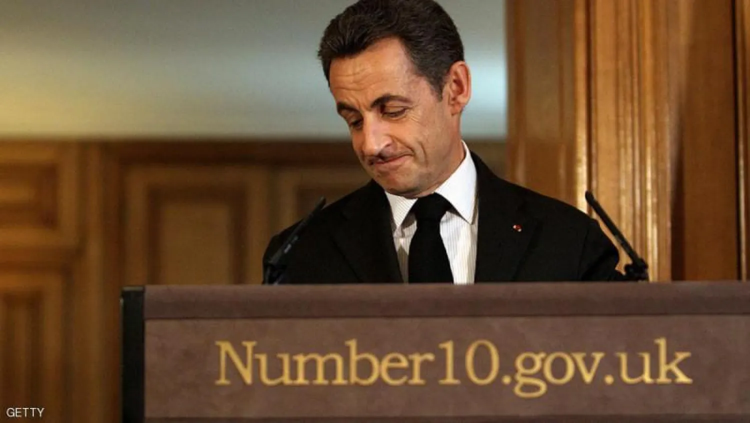 ساركوزي يعرض على بريطانيا اتفاقية جديدة حال فوزه بالرئاسة