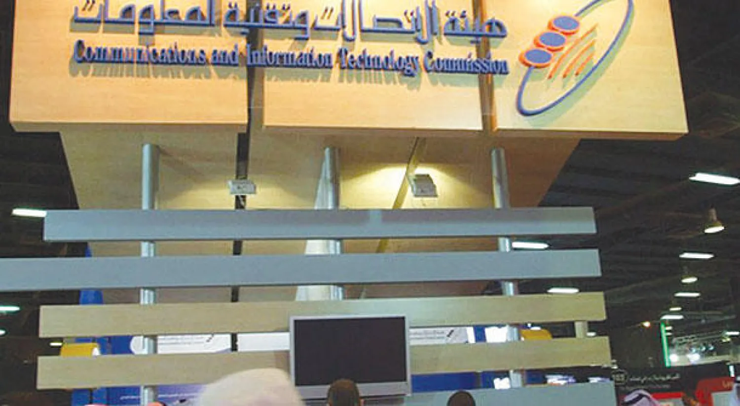 تمديد رخص الشركات يوفر لـ«زين» 115 مليون دولار سنويًا.. و69 مليونًا لـ«موبايلي»