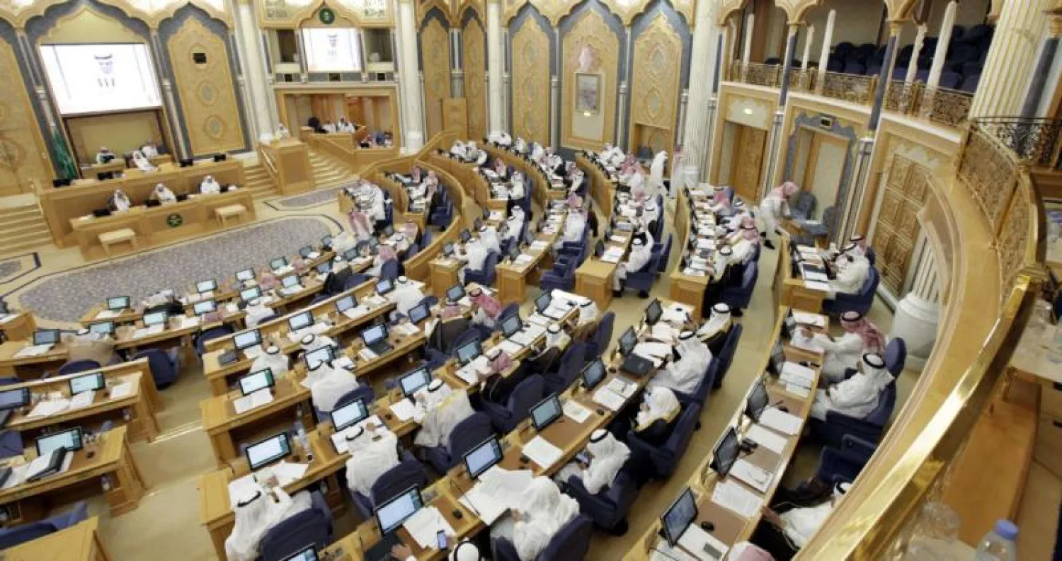 «الشورى» السعودي يطالب بتوعية النساء بحقوقهن الشرعية والقانونية