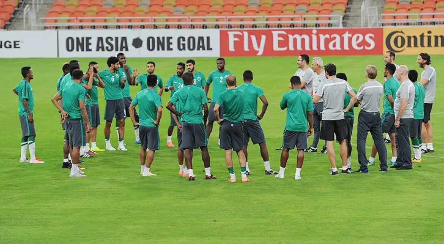 تعرّف على تشكيلة المنتخب السعودي في لقاء أستراليا