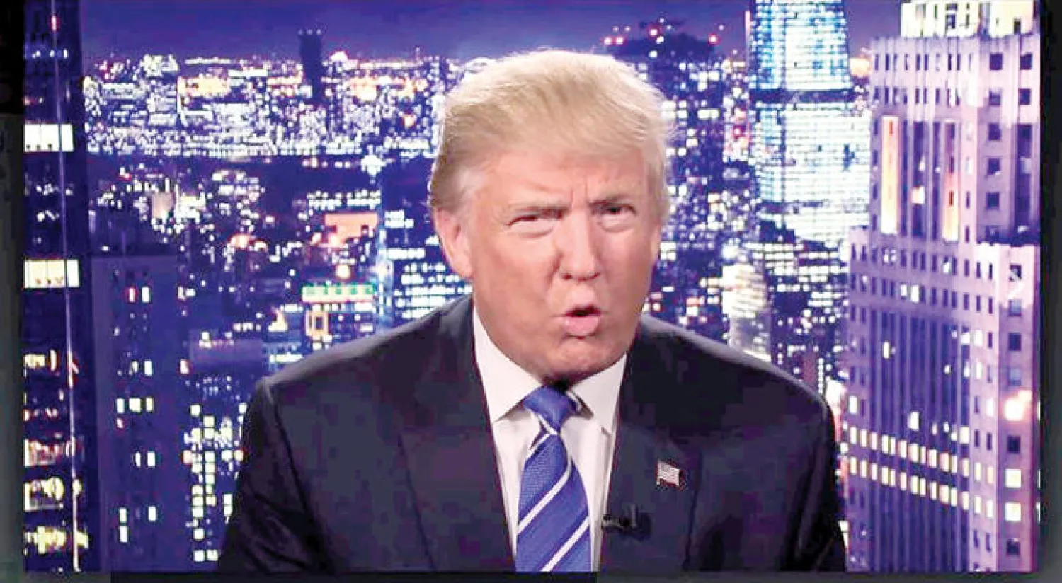 المرشح الجمهوري دونالد ترامب كما ظهر في فيديو للاعتذار عن تصريحاته المسيئة للنساء (رويترز)