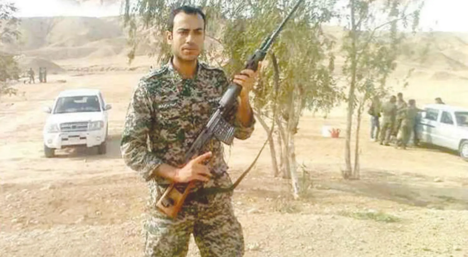 محمد رضا حميداوي خلال تدربيات عسكرية («الشرق الأوسط»)