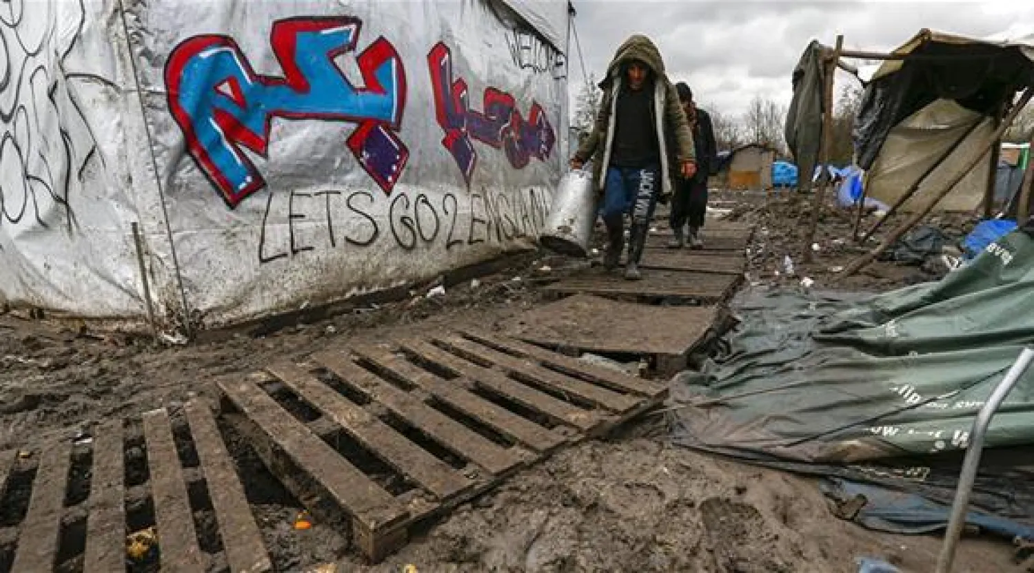 باريس تدعو لندن لتحمل «واجبها الأخلاقي» حيال المهاجرين القاصرين