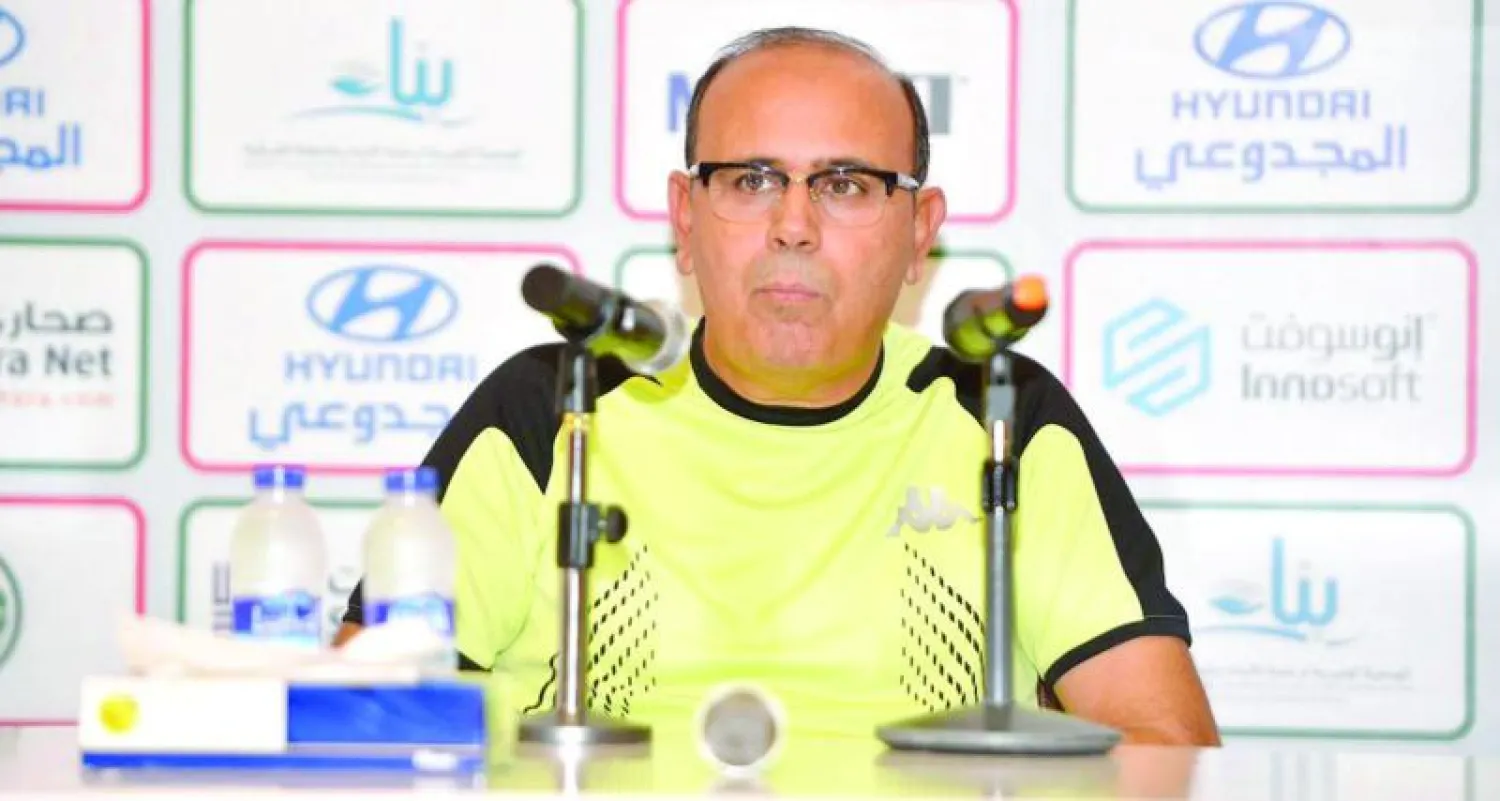 مدرب الاتفاق في المؤتمر الصحافي أمس (المركز الإعلامي بنادي الاتفاق)