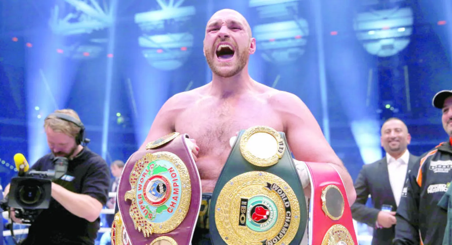 فيوري سيتنازل عن لقبيه اللذين انتزعهما بالفوز على كليتشكو (رويترز)