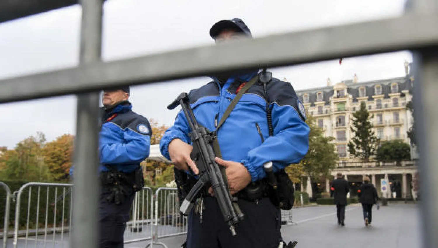 اجتماع في لوزان بشأن سوريا.. والقصف يستمر على حلب