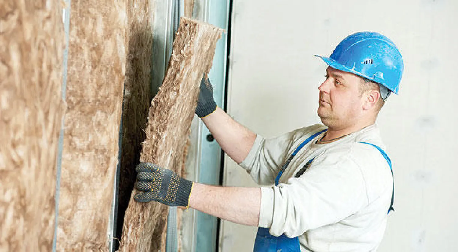 العزل الحراري يعمل على حماية مواد إنشاء المبنى من تغيرات الطقس الخارجية
