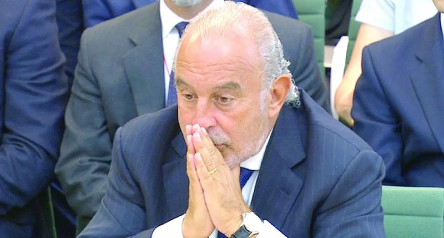 البرلمان البريطاني يطالب بتجريد {لورد} من لقبه