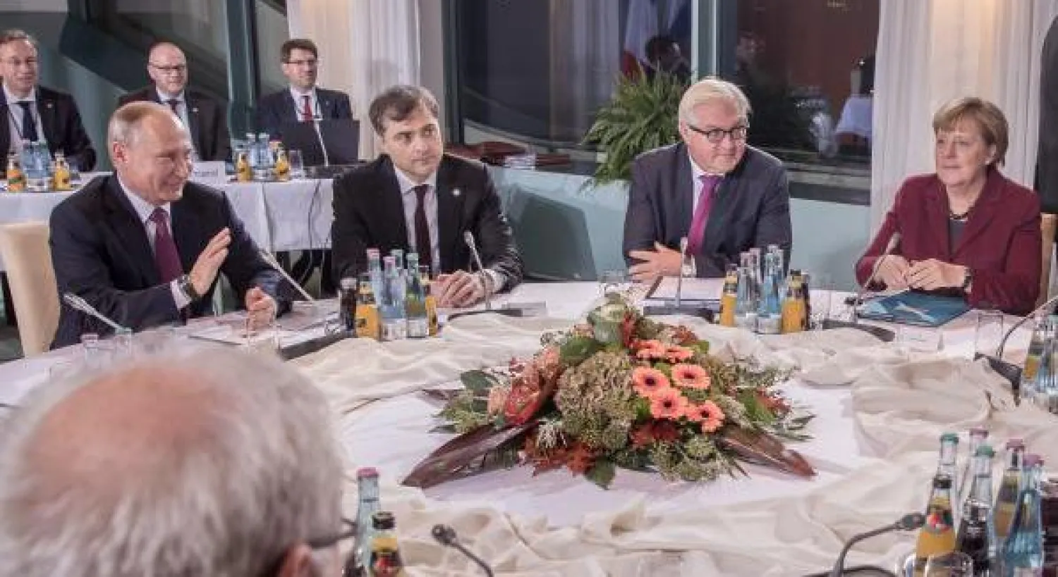 «الأوروبي» يدرس فرض عقوبات على داعمي النظام السوري