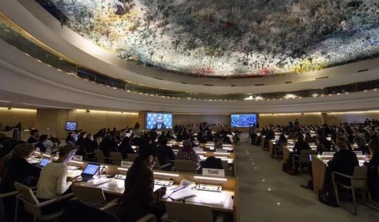 مفوض حقوق الإنسان بالأمم المتحدة: الضربات الجوية على حلب جرائم حرب