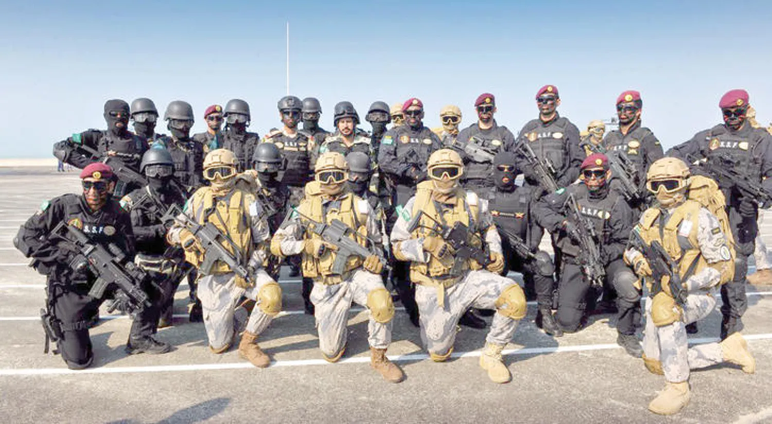 جانب من مشاركة الأجهزة الأمنية الخليجية في تمرين «أمن الخليج العربي 1» المقام في البحرين (واس)