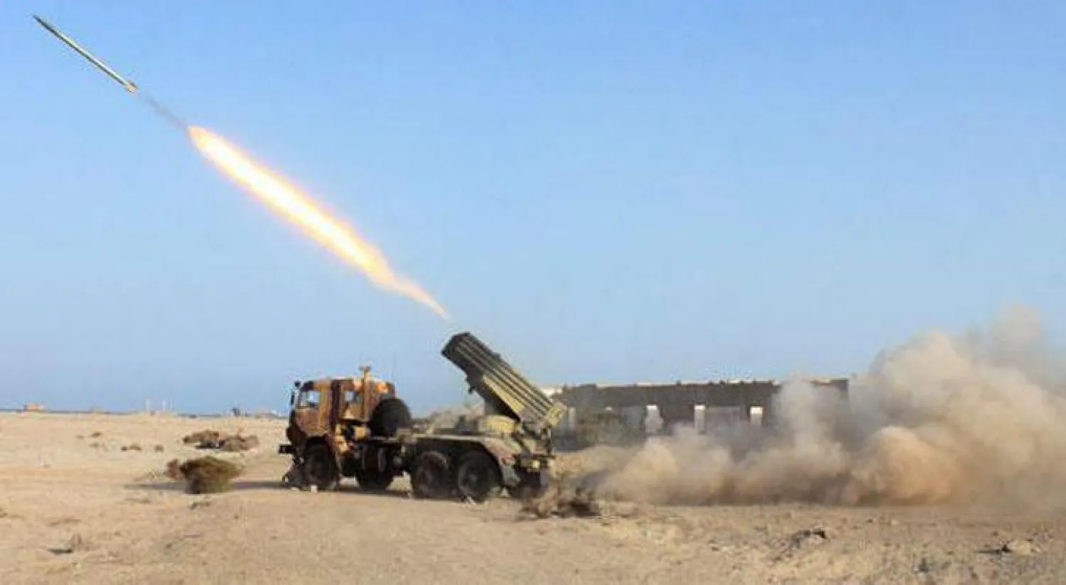 التحالف يعترض صاروخا باليستيا أطلقه الحوثيون من صعدة باتجاه مكة المكرمة