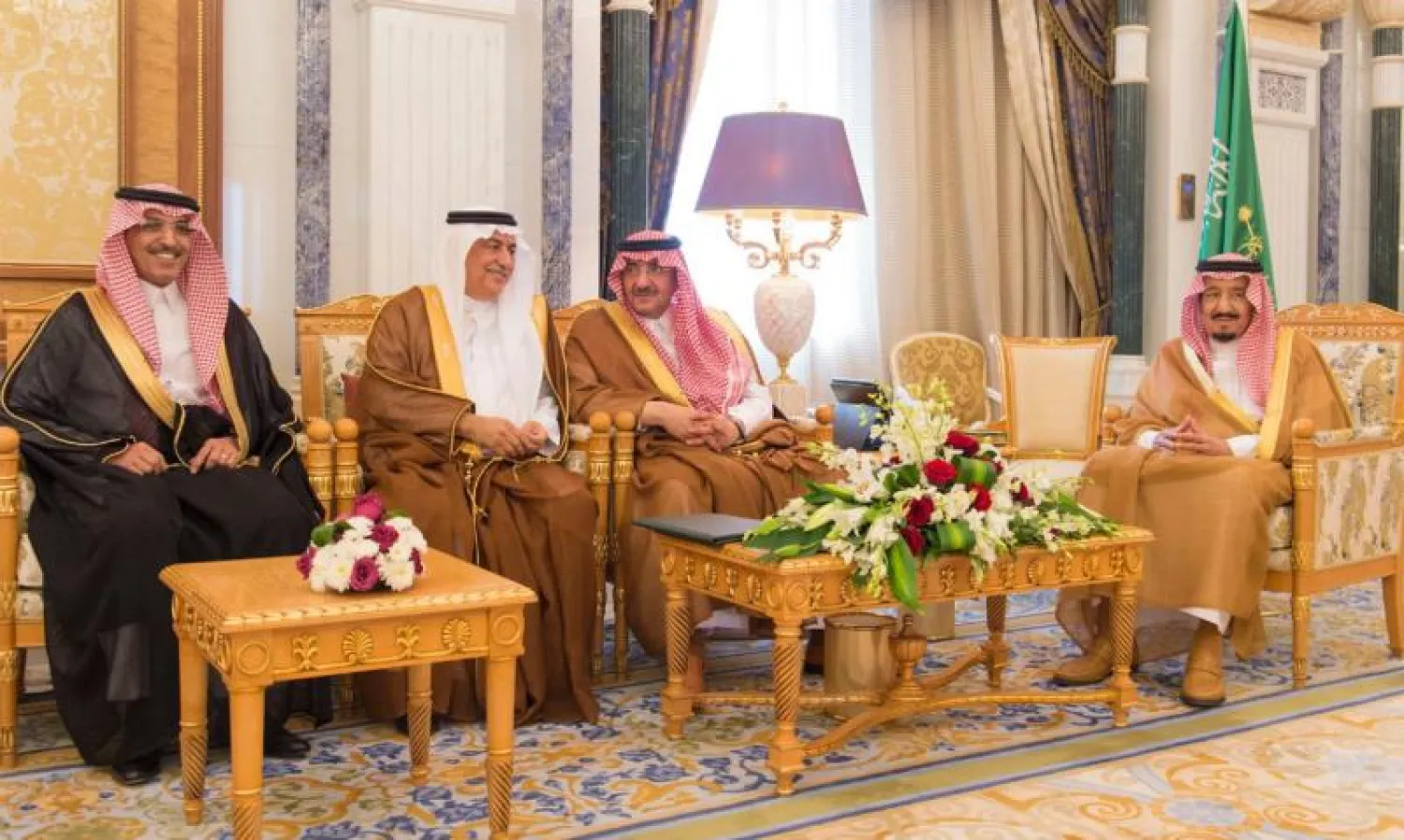 أمام خادم الحرمين الشريفين.. الوزيران العساف والجدعان يؤديان القسم