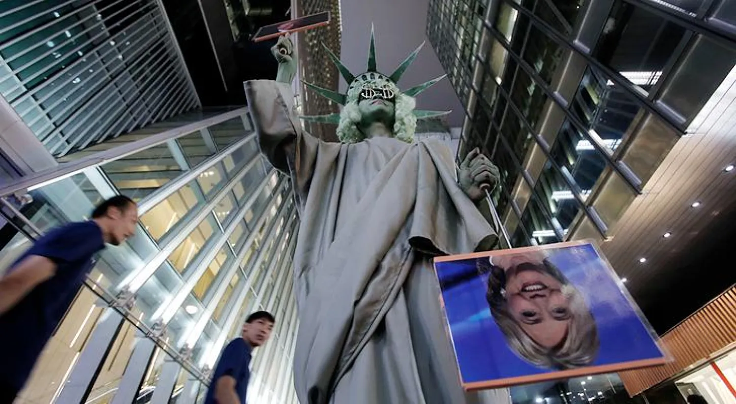 هل سيسجن ترامب هيلاري كما قال؟