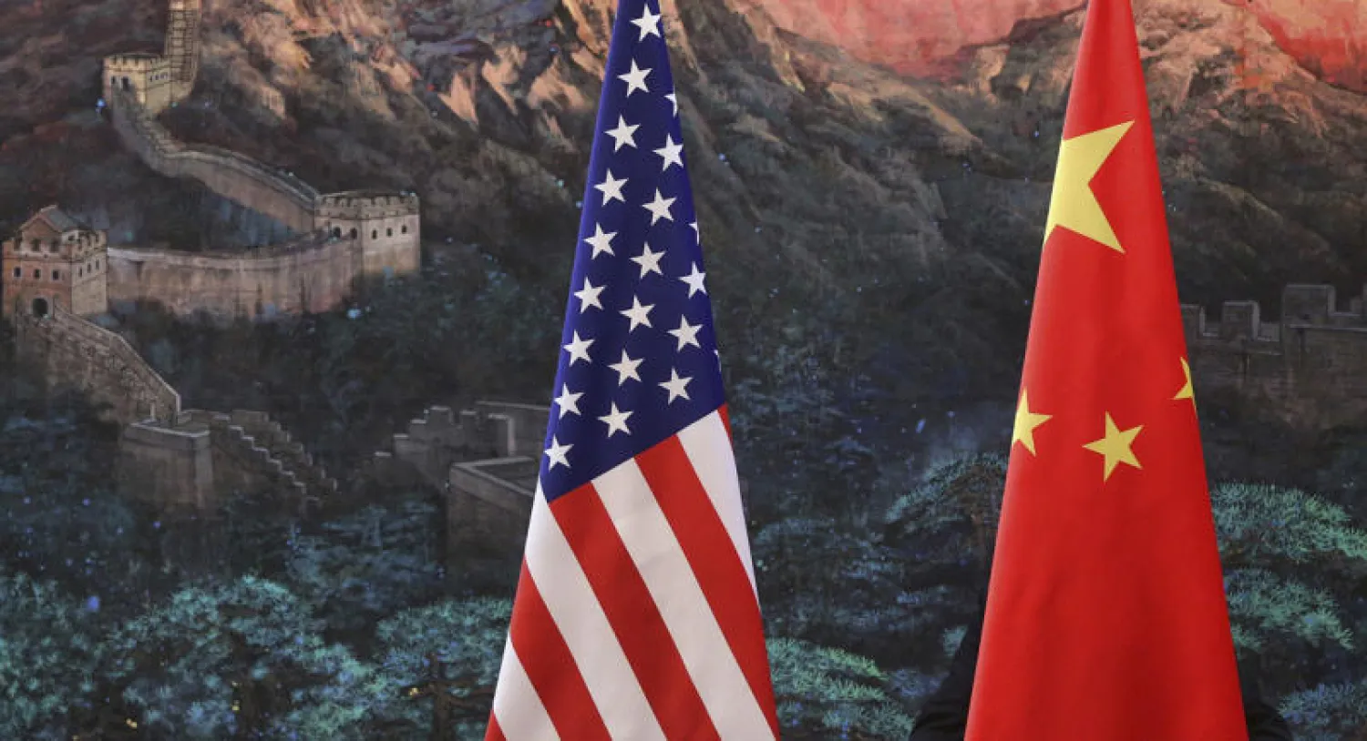 بين تزايد نفوذ بكين وانتخاب ترامب.. تدخل واشنطن مرحلة غموض