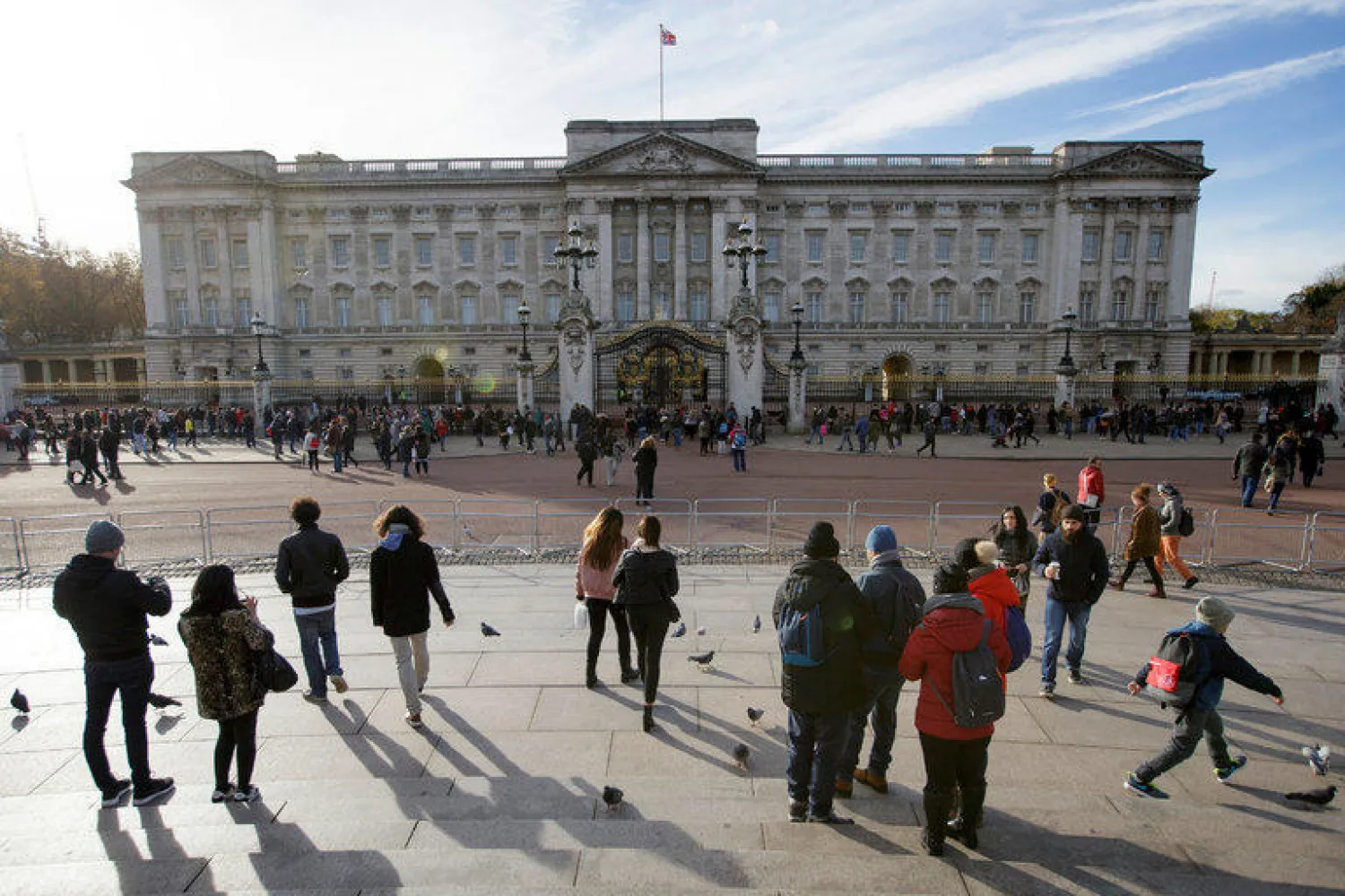 قصر باكنغهام يخضع لعملية ترميم بكلفة 431 مليون يورو