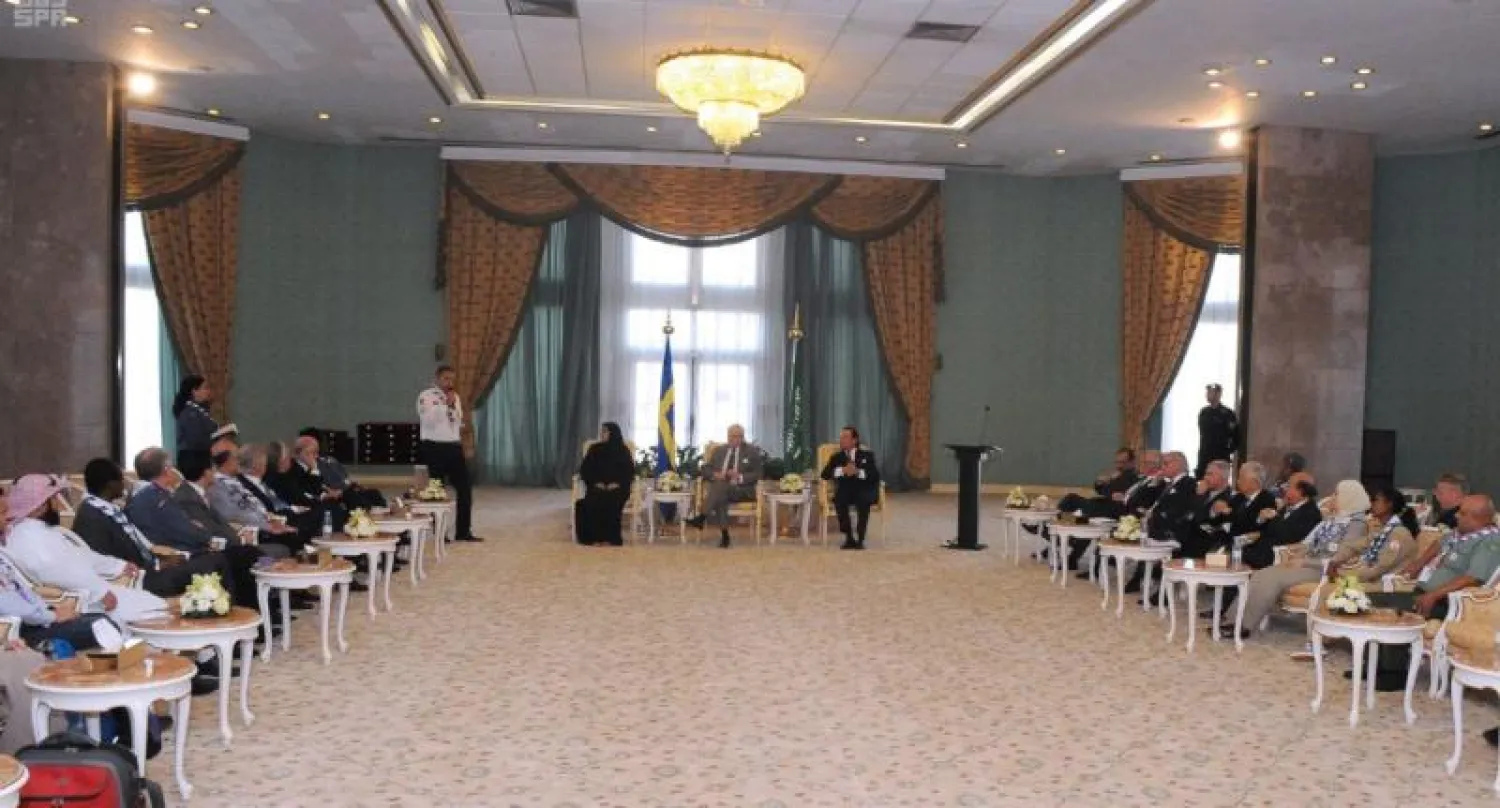 ملك السويد يكرم في الرياض أبطال رسل السلام على مستوى العالم