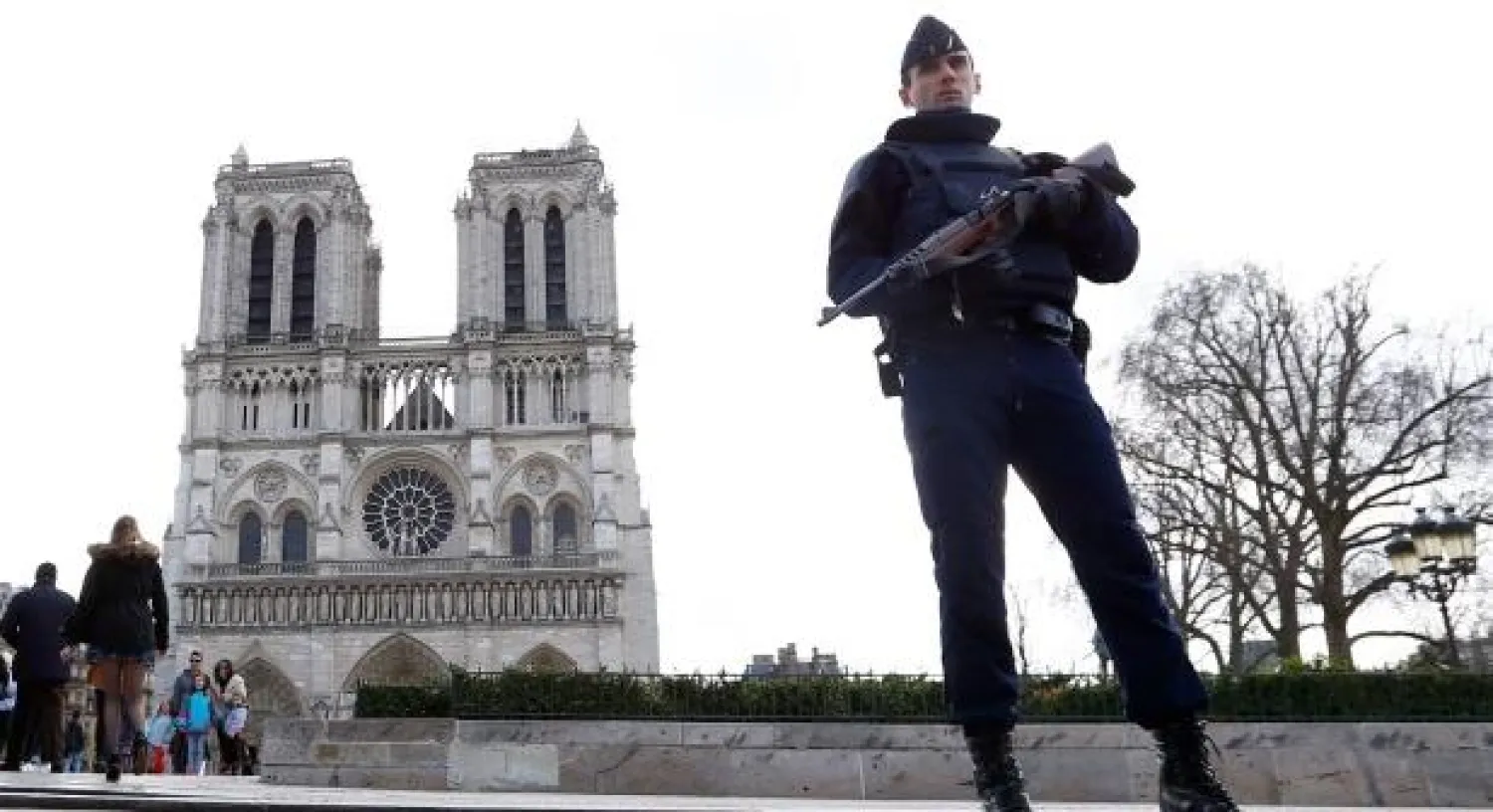 فرنسا: القضاء يمدد استثنائيًا توقيف 5 أشخاص لتخطيطهم لاعتداءات متطرفة