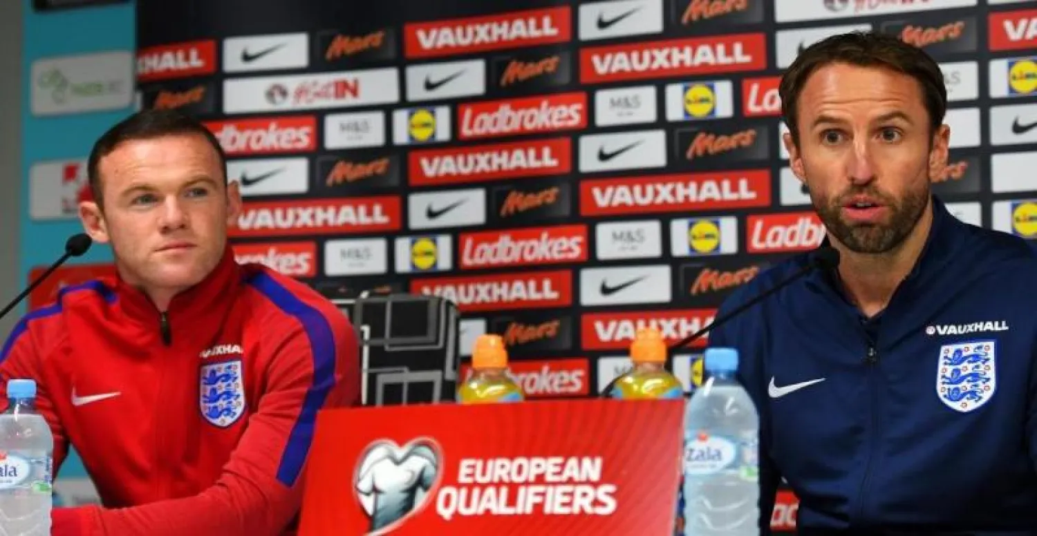 ساوثغيت متمسك بقيادة روني لمنتخب إنجلترا