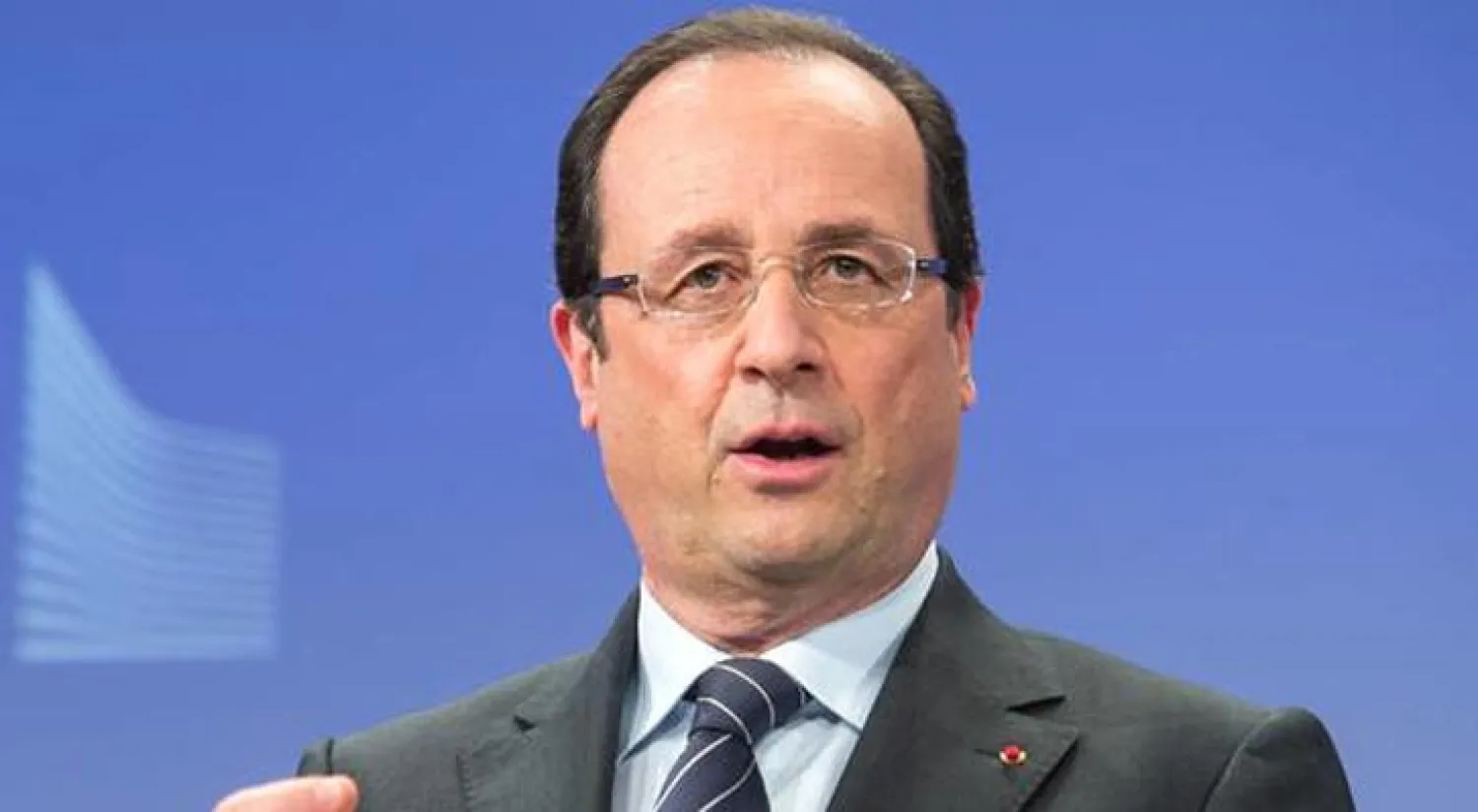 هولاند.. الاستثناء في الجمهورية الفرنسية الخامسة