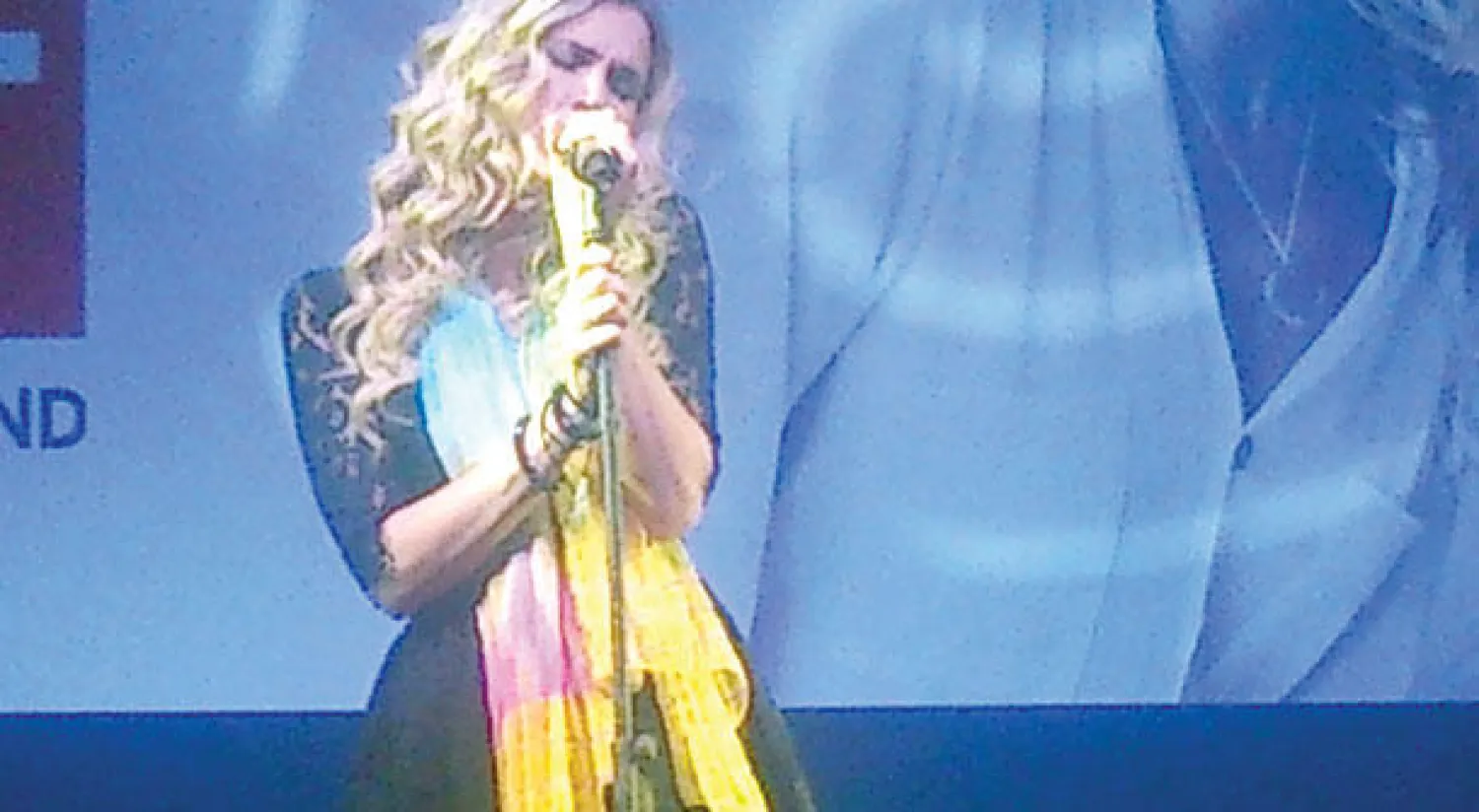 لأول مرة منذ 27 عامًا.. الخرطوم تستضيف فنانة غربية