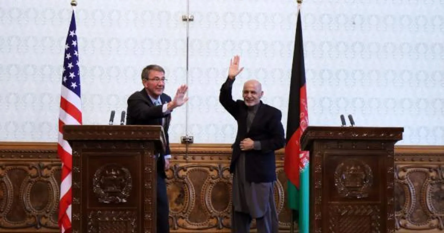 الرئيس الأفغاني أشرف عبد الغني ووزير الدفاع الأميركي آشتون كارتر