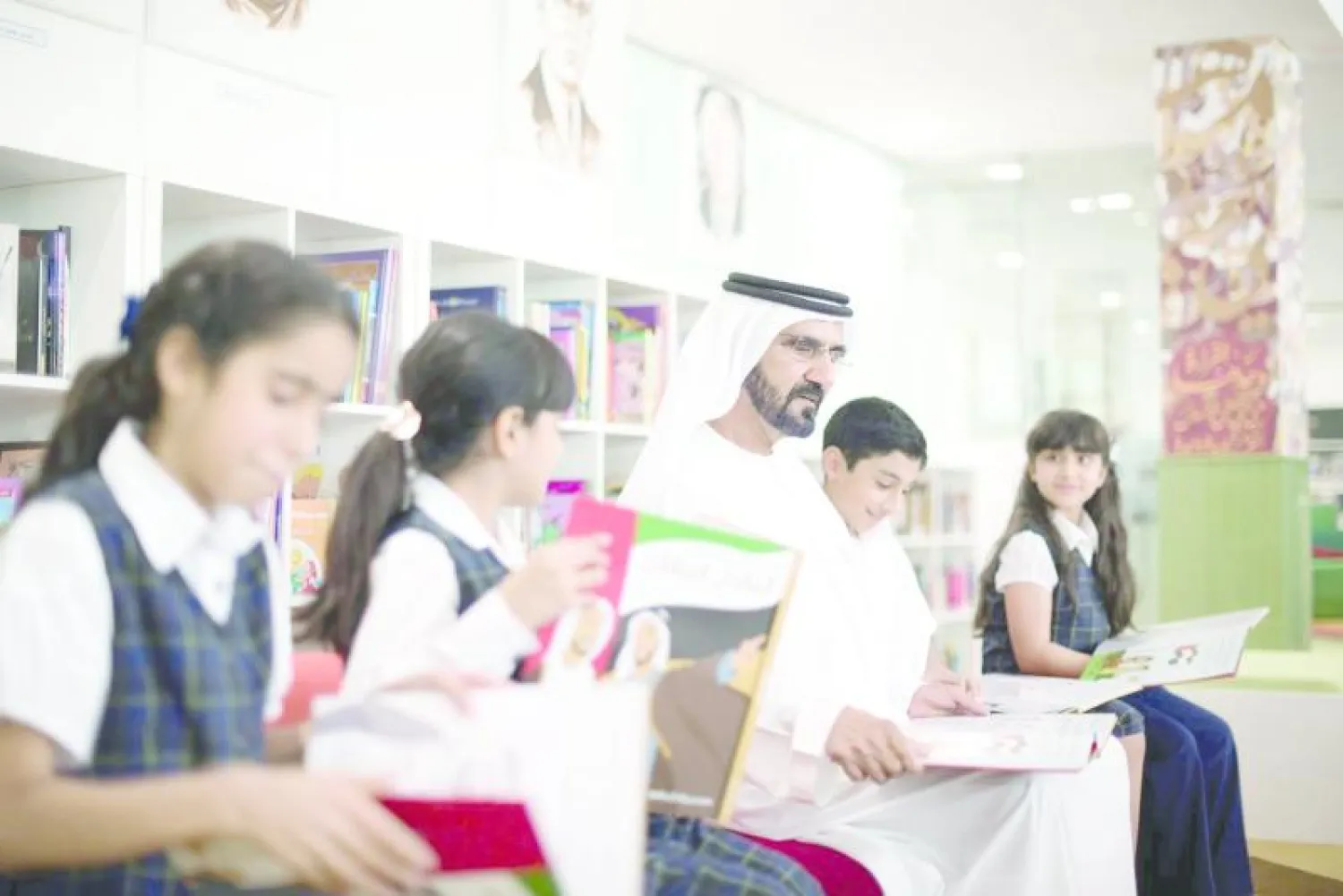 الإمارات تختتم عام القراءة بـ1500 مبادرة حكومية وقانون