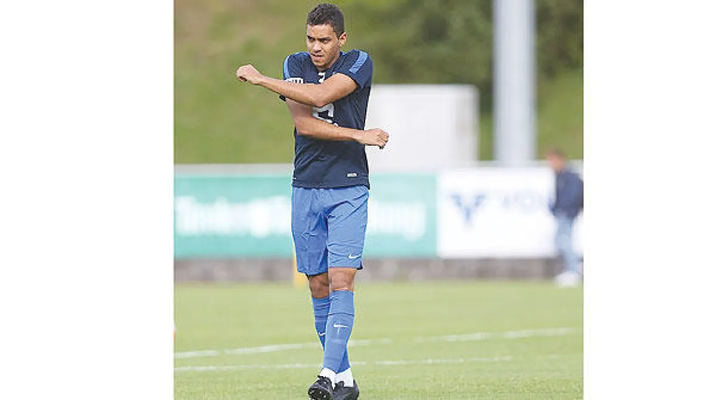 إدواردو سيغيب خمس مباريات قادمة عن التشكيلة الزرقاء