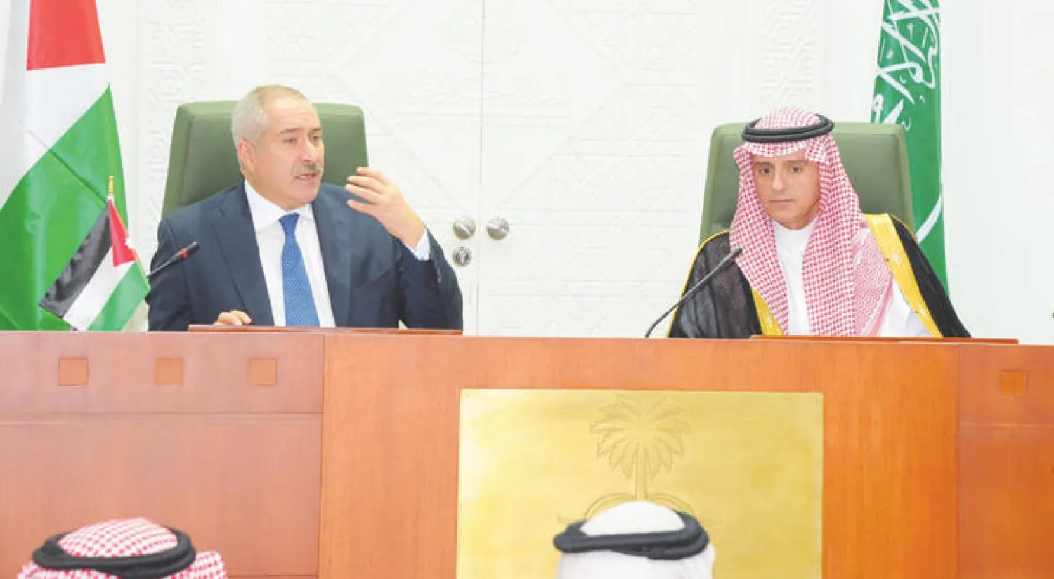 الجبير وجودة خلال مؤتمر صحافي في الرياض أمس (واس)