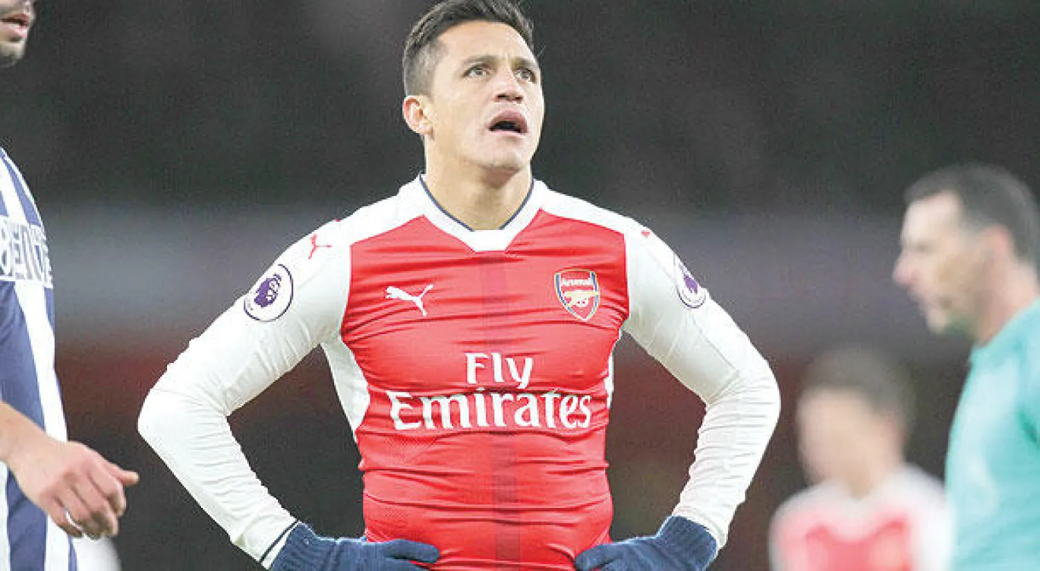 سانشيز ما زال ينتظر تعديل عقده مع آرسنال (أ.ف.ب)