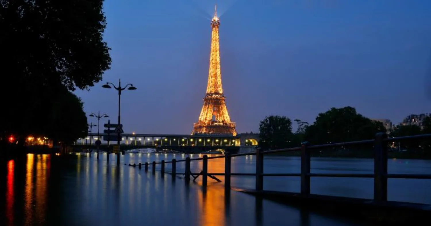 لا «إيميلات» بعد انتهاء الدوام في فرنسا