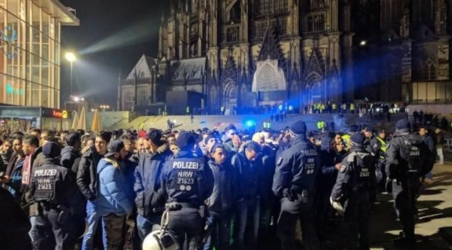 إخضاع مئات الأشخاص للتفتيش في كولونيا الألمانية