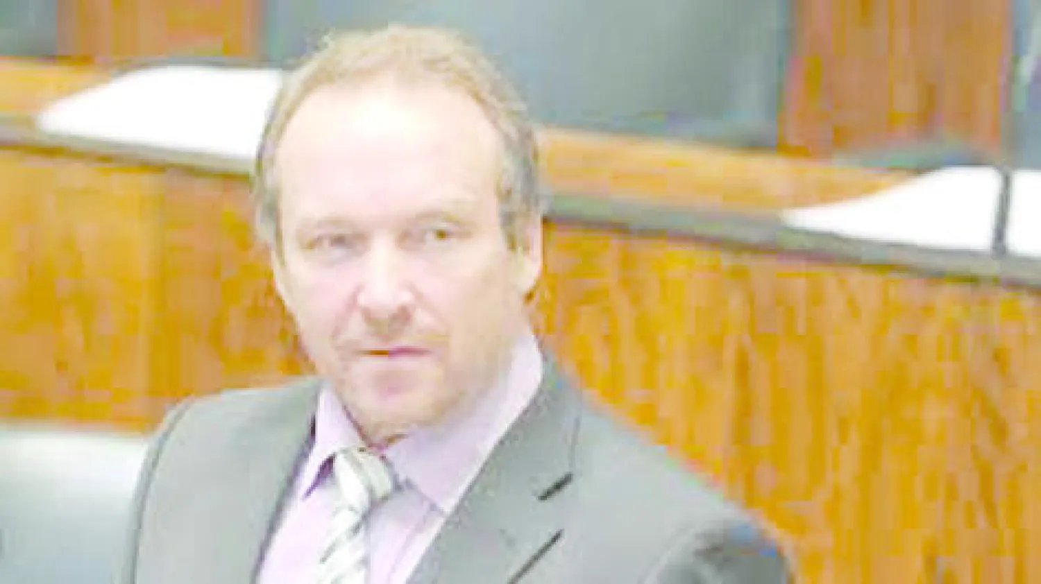 تغريم نائب فنلندي حرّض ضدّ المسلمين على «فيسبوك»