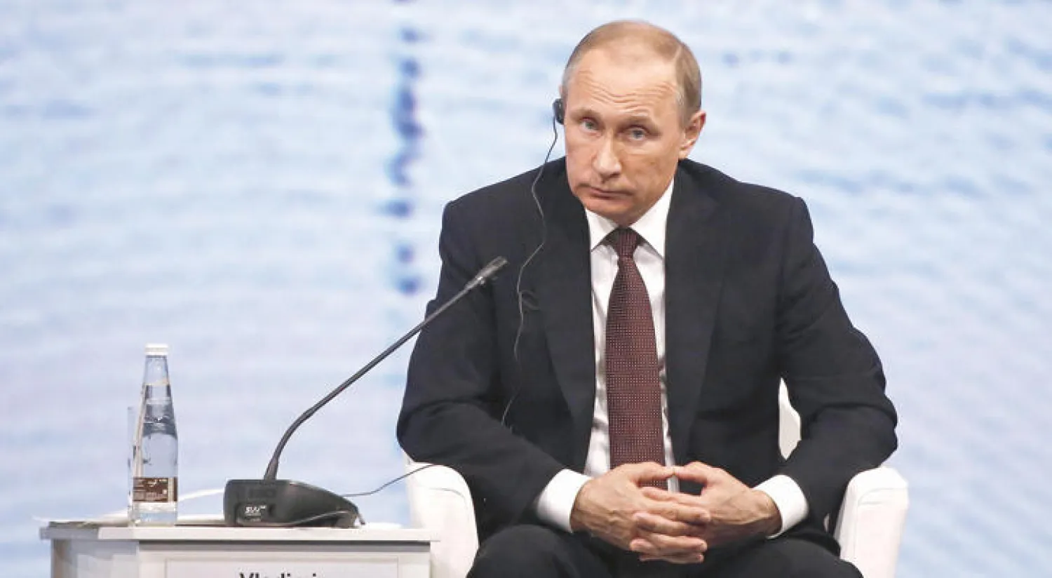 الرئيس الروسي خلال قمة الاتحاد الاقتصادي الأوراسي في بطرسبورغ التي تغيب عنها الرئيس  ألكسندر لوكاشينكو (بلومبيرغ)