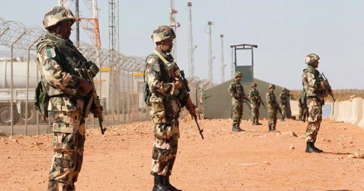 الجيش الجزائري يدمر 20 مخبئًا للإرهابيين