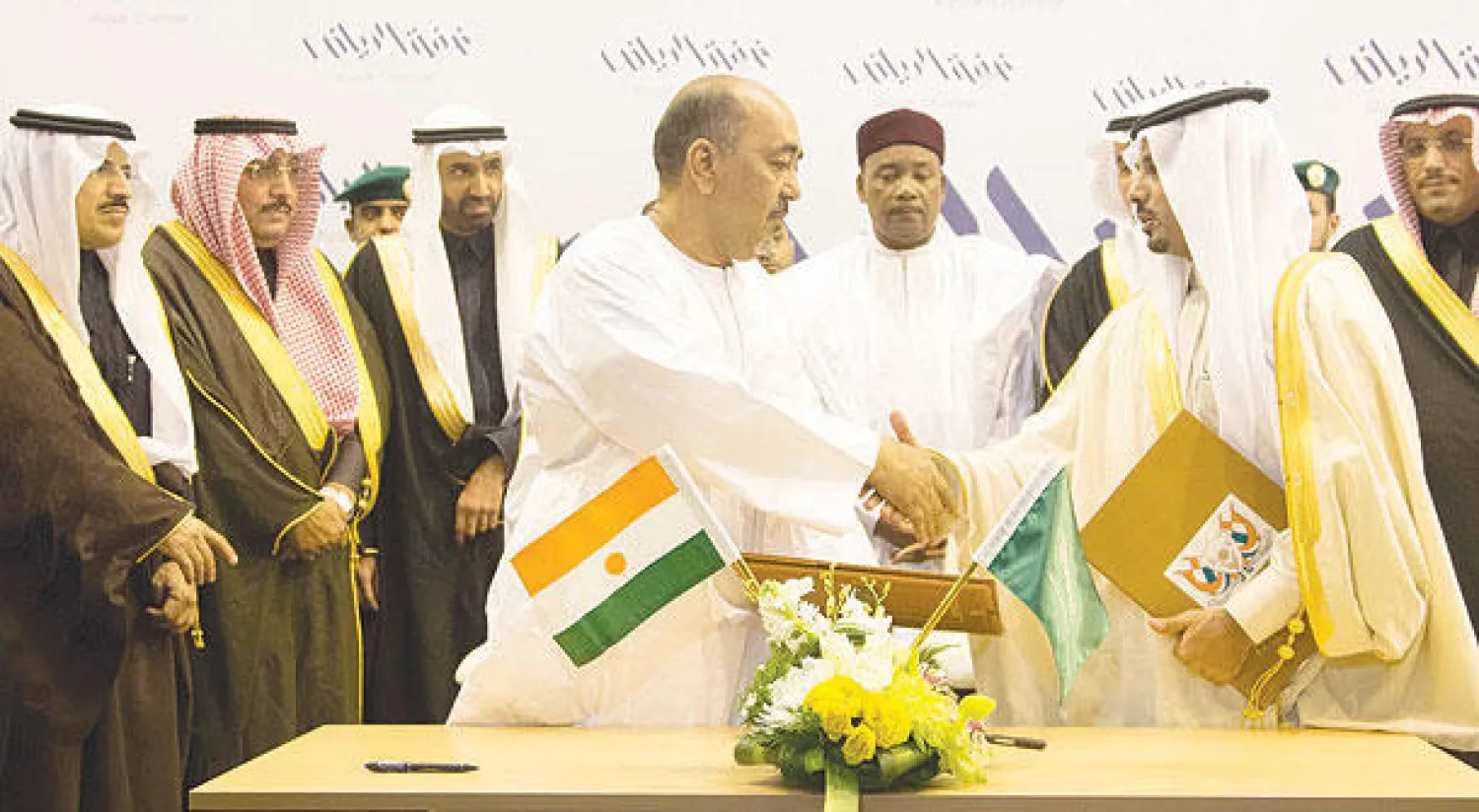 لحظة توقيع الاتفاقية بين السعودية والنيجر