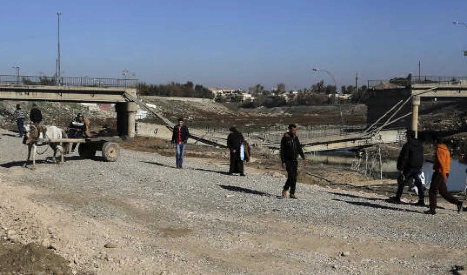 القوات العراقية تصل إلى جسر ثانٍ في الموصل