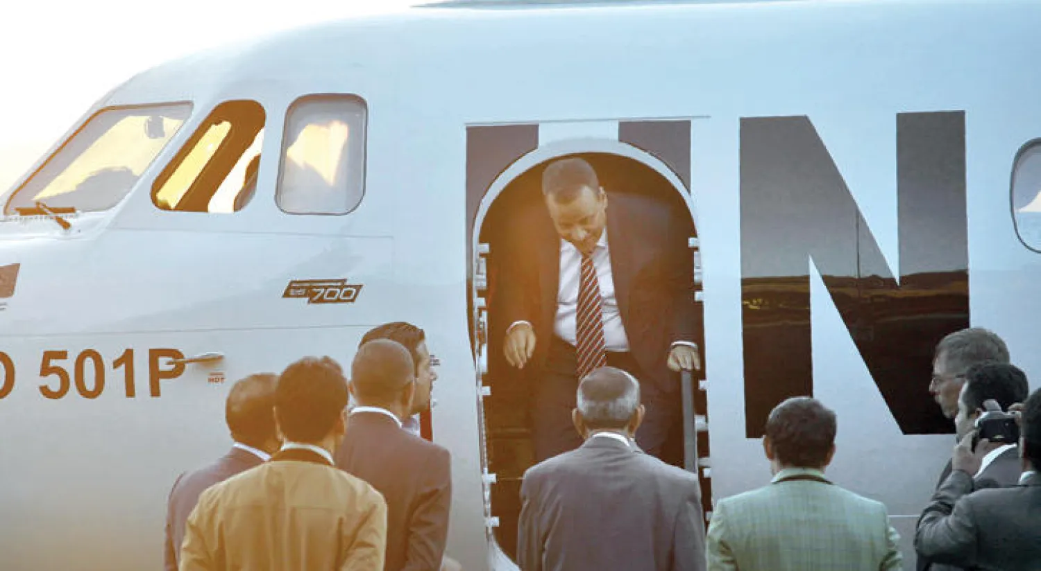 المبعوث الأممي إلى اليمن إسماعيل ولد الشيخ أحمد لدى زيارته صنعاء أكتوبر الماضي (غيتي)