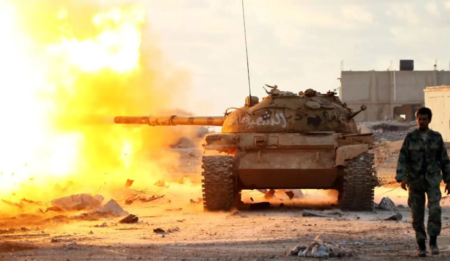 إسقاط مقاتلة للجيش الوطني الليبي في بنغازي