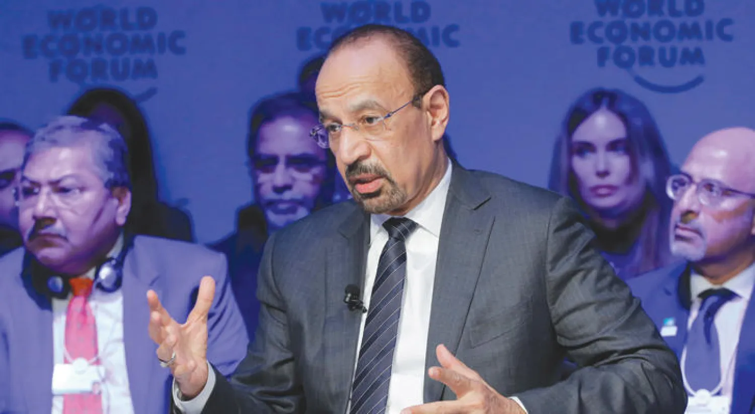 وزير الطاقة السعودي خالد الفالح يتحدث أمام منتدى دافوس في يومه الثالث أمس (أ.ب)