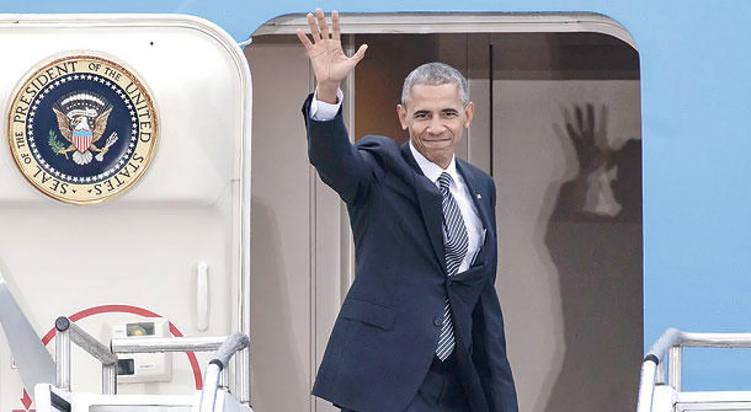 باراك أوباما غادر إلى بالم سبرينغز بكاليفورنيا بعد انتهاء فترته الرئاسية
