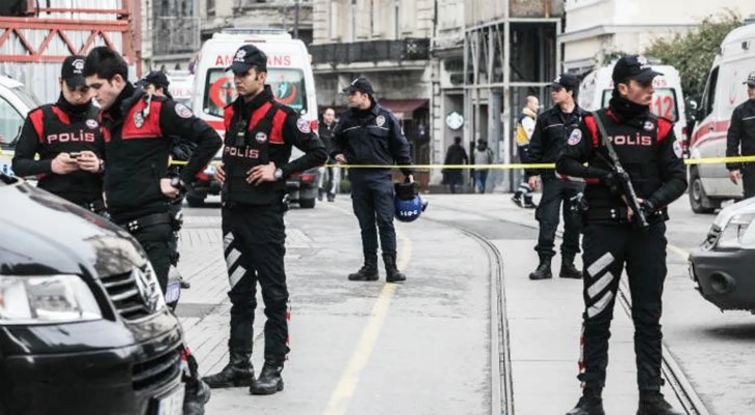 الأمن التركي يوقف 3 انتحاريين أكراد وقناصًا داعشيًا تسللوا من سوريا