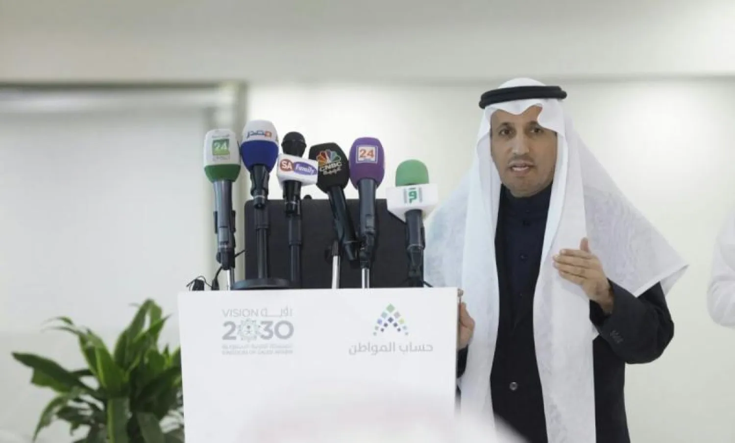 وزير العمل والتنمية الاجتماعية خلال اللقاء التعريفي لبرنامج حساب المواطن