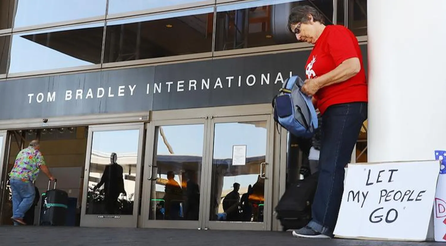 مبنى برادلي في مطار لوس انجليس الدولي في كاليفورنيا (أ.ف.ب)