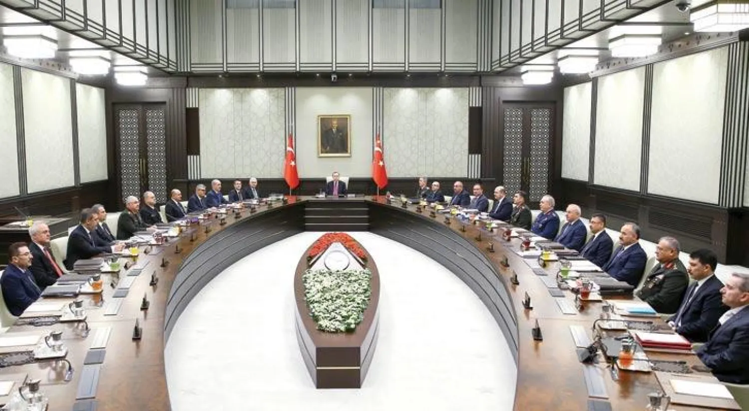 جانب من اجتماع مجلس الأمن القومي التركي برئاسة إردوغان أمس (غيتي)