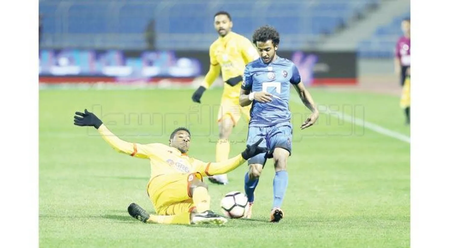 من مباراة الهلال والقادسية أمس في الرياض (تصوير: أحمد يسري)