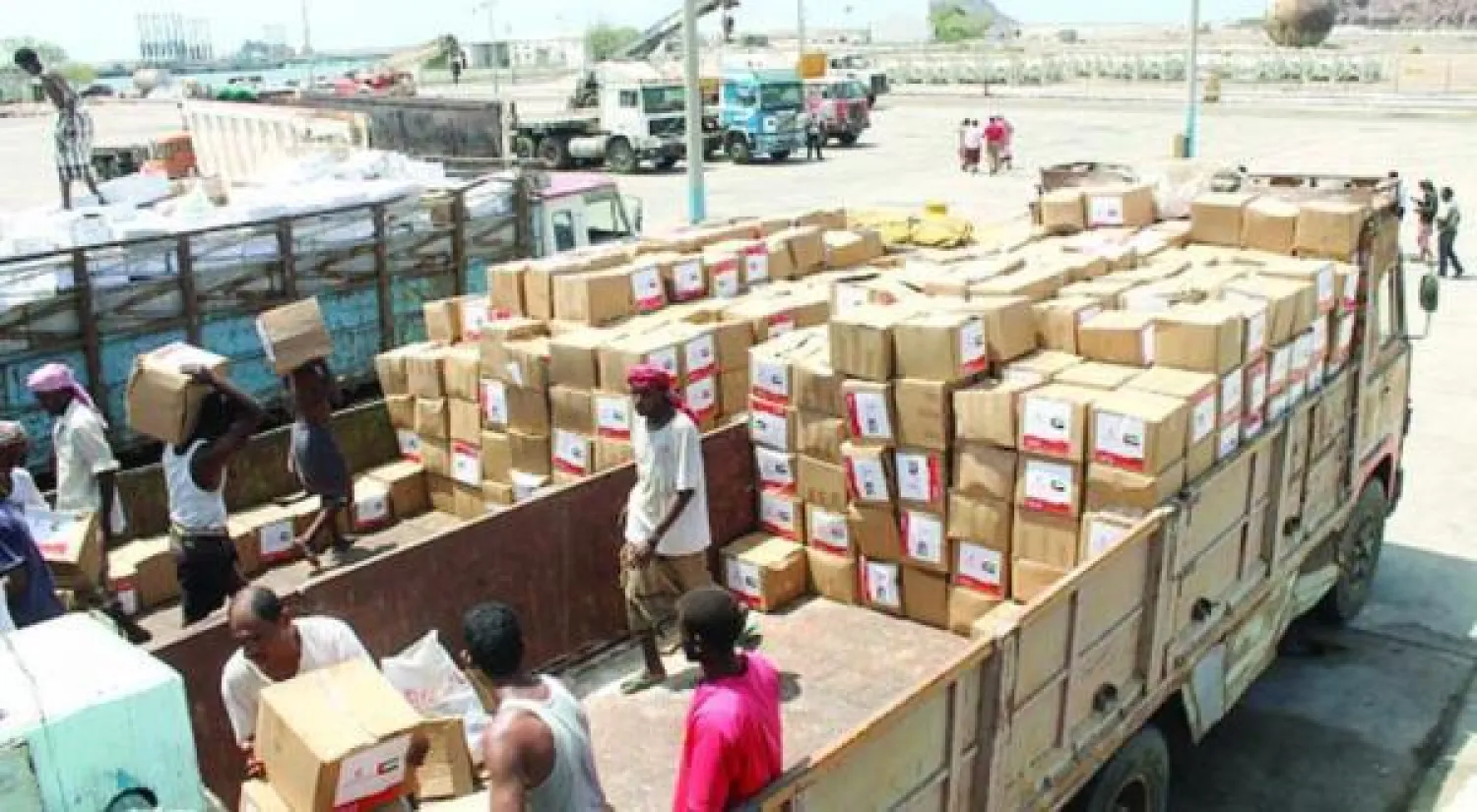 احتجاز عدد من القوافل الغذائية (أرشيف "الشرق الأوسط")